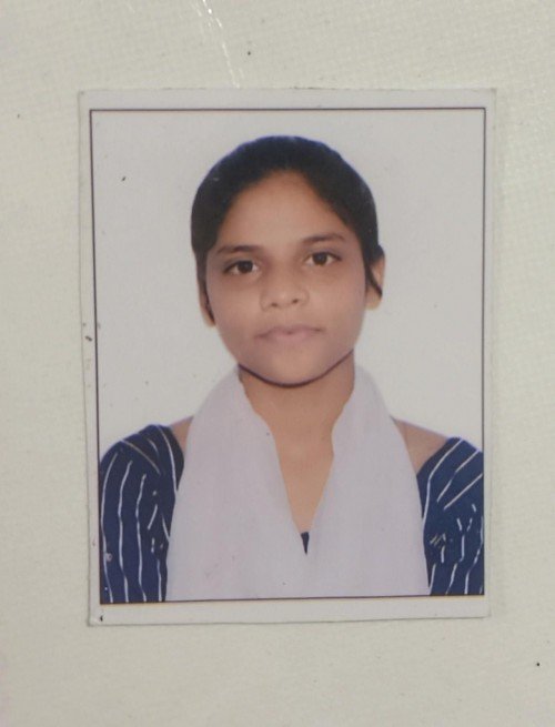Asifa Akhtar  home tutor in Varanasi.